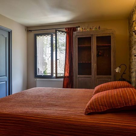 Hotel Mas Vidau Porte Des Alpilles Saint-Étienne-du-Grès Eksteriør bilde
