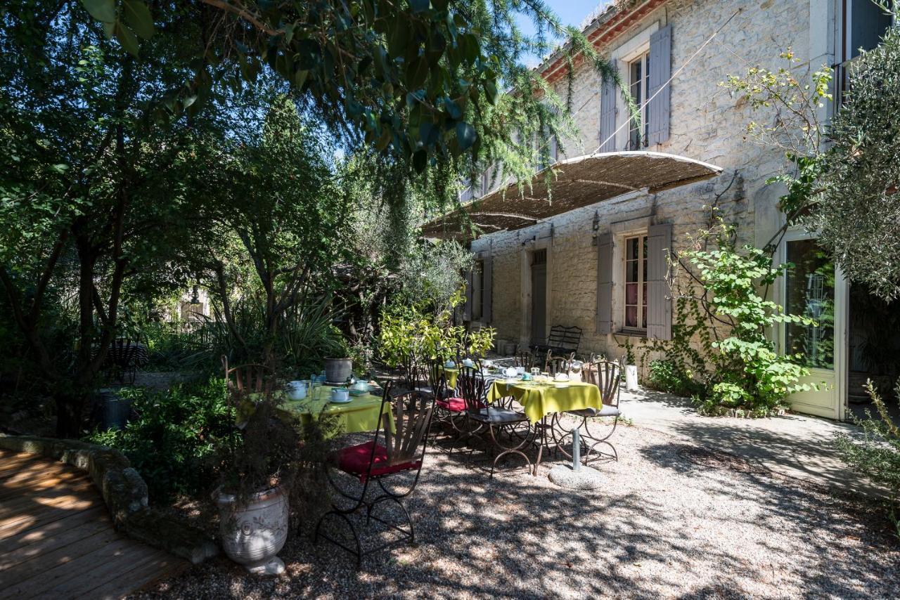 Hotel Mas Vidau Porte Des Alpilles Saint-Étienne-du-Grès Eksteriør bilde