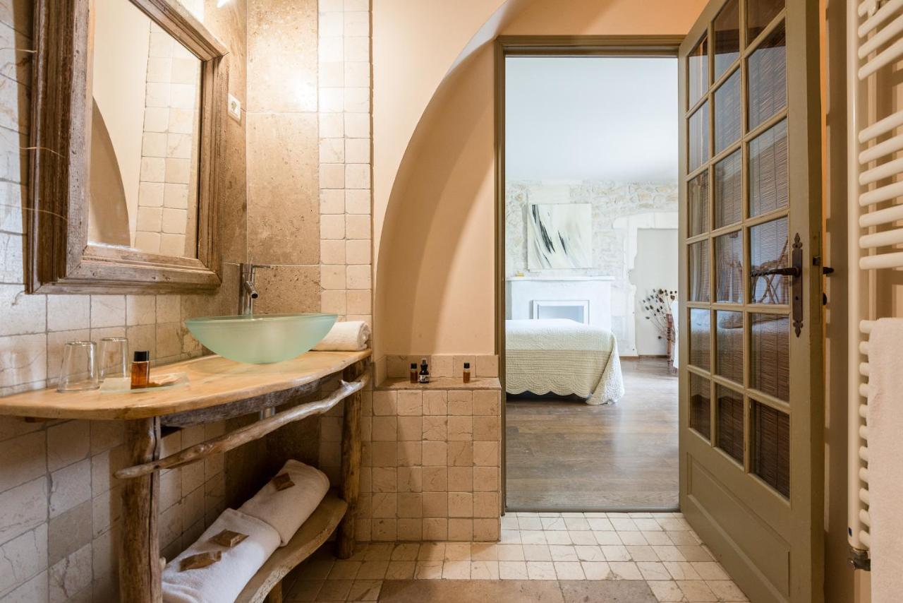 Hotel Mas Vidau Porte Des Alpilles Saint-Étienne-du-Grès Eksteriør bilde