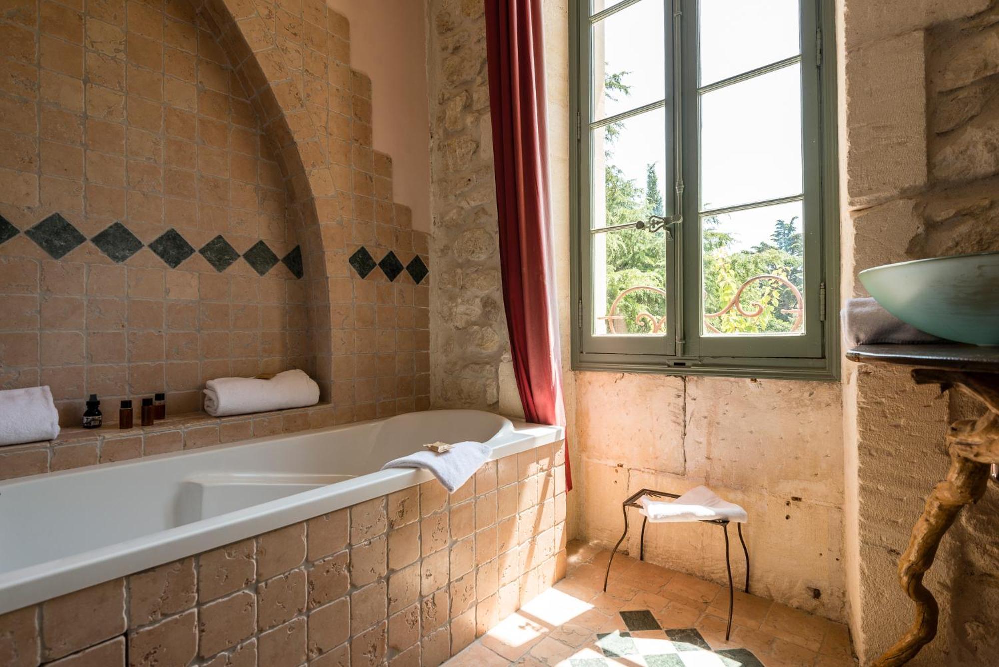 Hotel Mas Vidau Porte Des Alpilles Saint-Étienne-du-Grès Eksteriør bilde